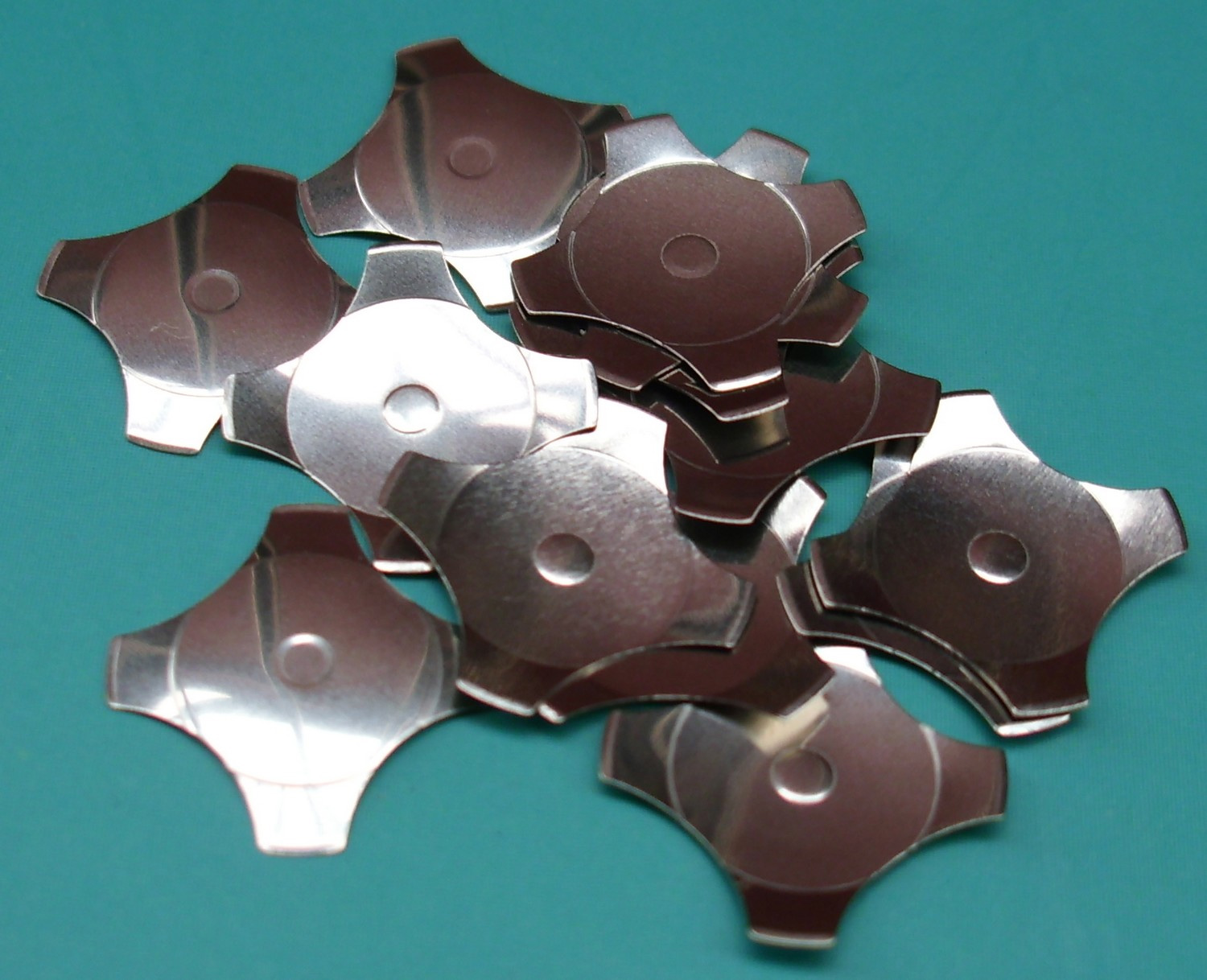 12.2-4-Legs-5-Pieces-04